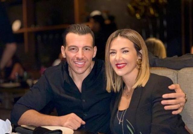 رامي رضوان يحتفل بعيد ميلاد دنيا سمير غانم بمفاجاة اسعدتها … التفاصيل 2 رامي رضوان يحتفل بعيد ميلاد دنيا سمير غانم بمفاجاة اسعدتها … التفاصيل