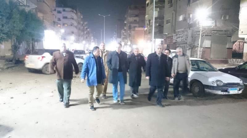 غراب في جوله مسائية مفاجئة بمراكز الشمال لتفقد عدد من مشروعات الرصف والتطوير الجارية 2 غراب في جوله مسائية مفاجئة بمراكز الشمال لتفقد عدد من مشروعات الرصف والتطوير الجارية