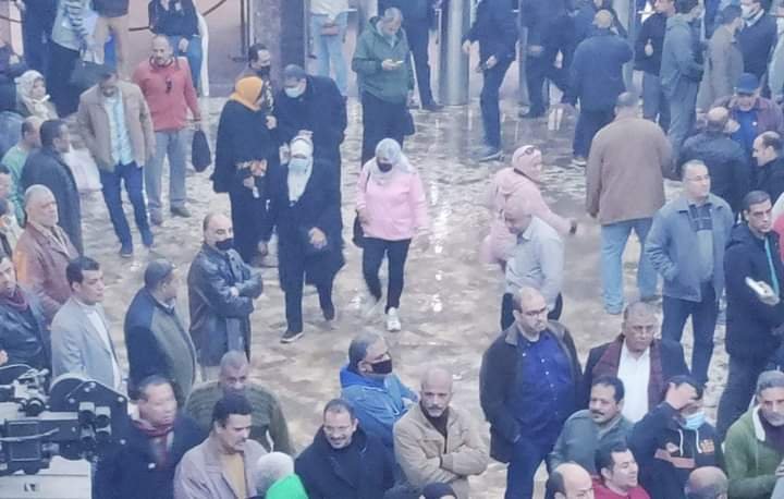 عدد من العاملين فى ماسبيرو .. تقدموا بشكوى الى رئاسة الجمهورية تتضمن الكشف بقائمة مستحقاتهم المالية 2 عدد من العاملين فى ماسبيرو .. تقدموا بشكوى الى رئاسة الجمهورية تتضمن الكشف بقائمة مستحقاتهم المالية