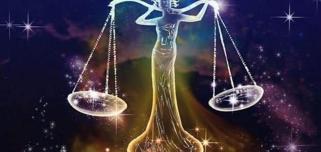 برج الميزان.. اليوم أفكارك لامعة ومثيرة للاهتمام ومتفائلاً أكثر من العادة