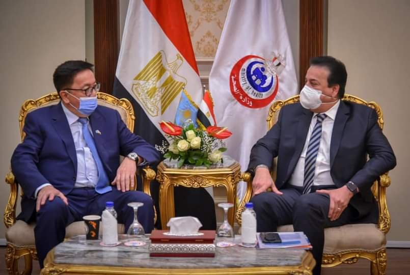 عبد الغفار يبحث مع السفير الكازاخستاني لدى مصر سبل التعاون بين البلدين 2 عبد الغفار يبحث مع السفير الكازاخستاني لدى مصر سبل التعاون بين البلدين