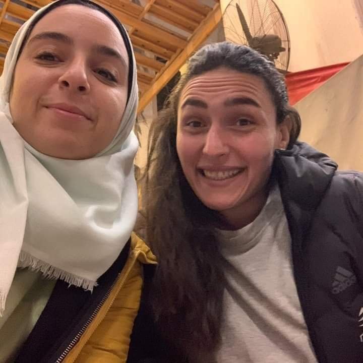 سارة عبد الرحمن تشارك جمهورها بـ صور من حكاية "تقلها دهب"