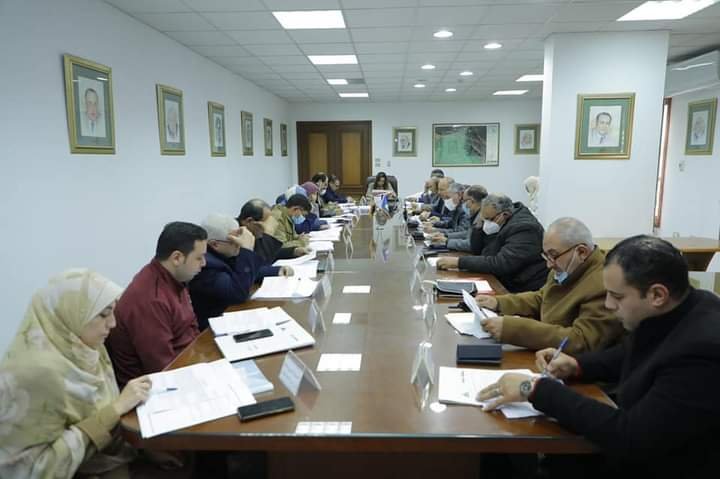 عوض ترأس الإجتماع الدورى للجنة صندوق تمويل مشروعات الإسكان الاقتصادى