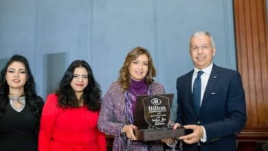 منال سلامة لـمنظمي "ليلة في عشق الإسكندرية" : شكر على تكريمي مع عظماء مثل د. وسيم السيسي ود. محمد عبد الله