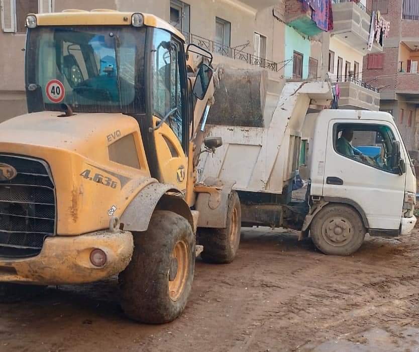 الوحدة المحلية بالفشن تتابع سير الامتحانات وتشرف على سير العمل بالقوافل العلاجية المجانية 3 الوحدة المحلية بالفشن تتابع سير الامتحانات وتشرف على سير العمل بالقوافل العلاجية المجانية