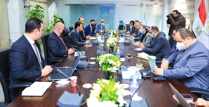 فؤاد تستقبل وزير الشباب والرياضة لمناقشة سبل التعاون فى التحضير لمؤتمر المناخ COP27