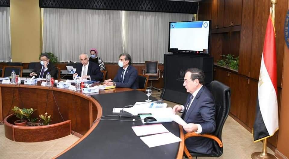 وزير البترول: اعتماد الموازنة التخطيطية لشركتى الأسكندرية والعامرية للبترول 2 وزير البترول: اعتماد الموازنة التخطيطية لشركتى الأسكندرية والعامرية للبترول