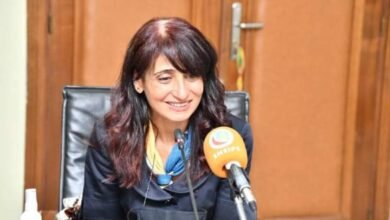 خضر تسلم شحنة مساعدات طبية مصرية إلى وزير الصحة والعمل الإجتماعي السنغالي