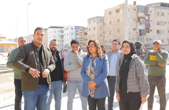 محافظ دمياط تتابع الأعمال الجارية بمشروع تطوير شارع الدكتور مشرفة "الترعة الشرقاوية"