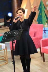 أصالة نصري مع منى الشاذلي.. "اتعالجت نفسيًا وكنت بشتغل كتير" 2 أصالة نصري مع منى الشاذلي.. "اتعالجت نفسيًا وكنت بشتغل كتير"