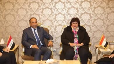 عبد الدايم تلتقي نظيرها العراقي لبحث سبل التعاون الثقافي بين البلدين