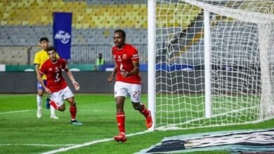 تاو وحسين الشحات ولويس ميكيسوني يقودون هجوم الأهلي ضد سموحة بكأس الرابطة