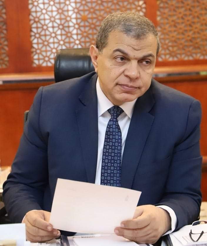 سعفان: تمديد الإقامات والتأشيرات آلياً دون مقابل للمقيمين بالخارج حتي 31 مارس المقبل 2 سعفان: تمديد الإقامات والتأشيرات آلياً دون مقابل للمقيمين بالخارج حتي 31 مارس المقبل