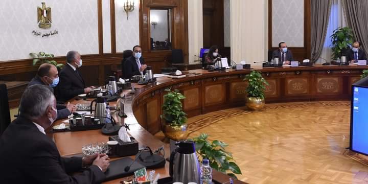 مدبولي يتابع الموقف التنفيذي للمشروع القومي لتأهيل وتبطين الترع وأنظمة الري الحديث