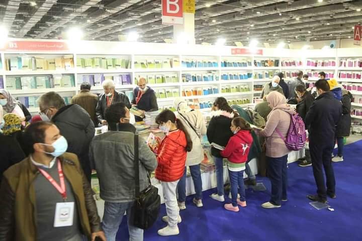 46 ألف زائر لمعرض القاهرة الدولي للكتاب فى يومه الخامس 1 46 ألف زائر لمعرض القاهرة الدولي للكتاب فى يومه الخامس