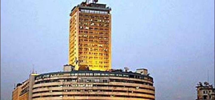 عدد من العاملين فى ماسبيرو .. تقدموا بشكوى الى رئاسة الجمهورية تتضمن الكشف بقائمة مستحقاتهم المالية 1 عدد من العاملين فى ماسبيرو .. تقدموا بشكوى الى رئاسة الجمهورية تتضمن الكشف بقائمة مستحقاتهم المالية