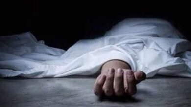 "عاجل" مصرع شاب فى حادث تصادم سيارة ملاكي ودراجة نارية ببنى سويف