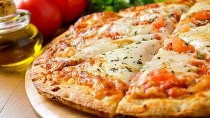 تاريخ أقدم الوصفات بالمطبخ الإيطالي " البيتزا "