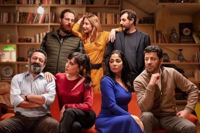 لعبة فيلم "أصحاب و لا أعز" واقع في حياة الأبطال أم مجرد لعبة داخل فيلم 1 لعبة فيلم "أصحاب و لا أعز" واقع في حياة الأبطال أم مجرد لعبة داخل فيلم