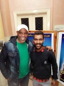 الفنان الشاب "أحمد عاطف" يطمح في الوقوف أمام الفنان الكبير "أحمد عز" 5 الفنان الشاب "أحمد عاطف" يطمح في الوقوف أمام الفنان الكبير "أحمد عز"