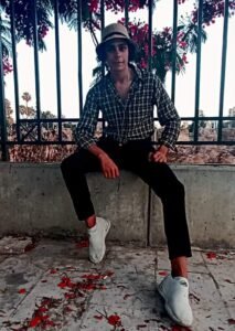 الفنان الواعد "آسامة الشامي" الإخراج موهبه وليس مهارة تكتسب مع الوقت 