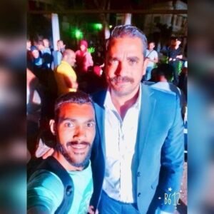 الفنان الشاب "أحمد عاطف" يطمح في الوقوف أمام الفنان الكبير "أحمد عز" 4 الفنان الشاب "أحمد عاطف" يطمح في الوقوف أمام الفنان الكبير "أحمد عز"