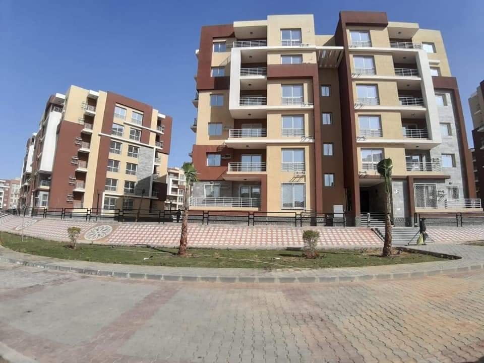 الجزار يُعلن فتح باب الحجز لوحدات سكنية جاهزة للتسليم الفوري لمتوسطي الدخل بـ مبادرتى البنك المركزي 4 الجزار يُعلن فتح باب الحجز لوحدات سكنية جاهزة للتسليم الفوري لمتوسطي الدخل بـ مبادرتى البنك المركزي