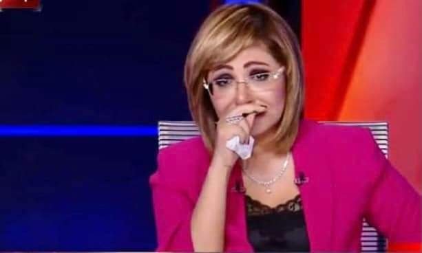 بكاء لميس الحديدي على الهواء وتخرج إلى فاصل بعد وفاة ريان