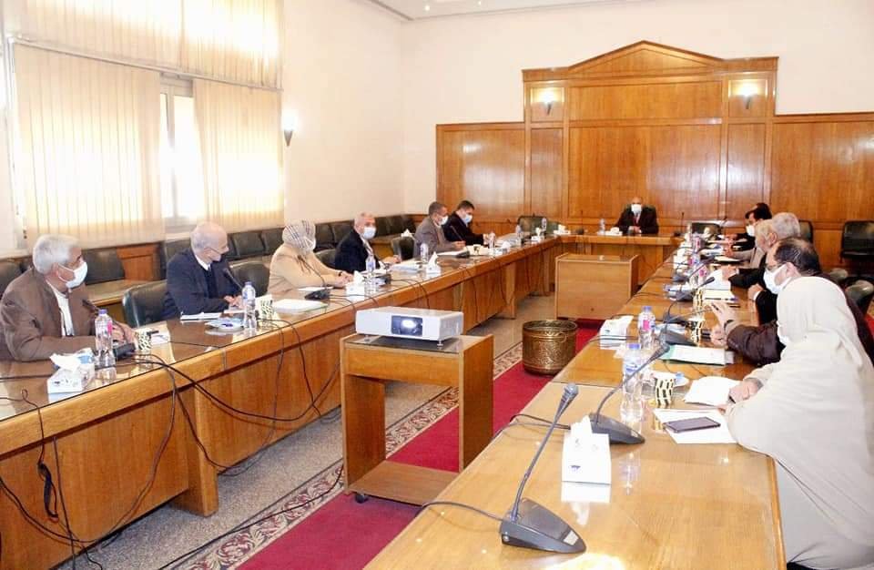 عبد العاطي يتابع موقف مشروعات تأهيل المساقي والتحول للري الحديث بمحافظة القليوبية