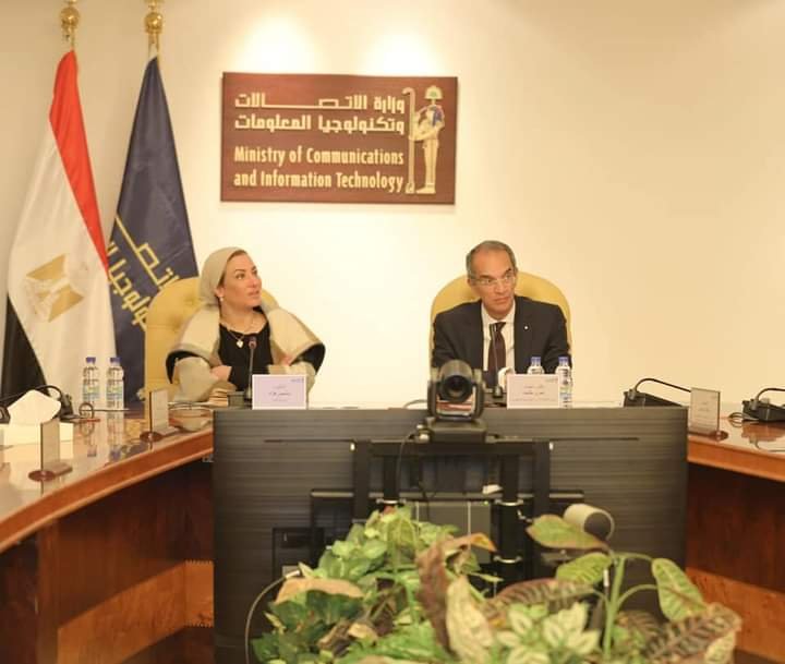 وزيرا البيئة والاتصالات وتكنولوجيا المعلومات يناقشان الاستعدادات التكنولوجية لاستضافة مصر لقمة التغير المناخى القادم cop27 1 وزيرا البيئة والاتصالات وتكنولوجيا المعلومات يناقشان الاستعدادات التكنولوجية لاستضافة مصر لقمة التغير المناخى القادم cop27
