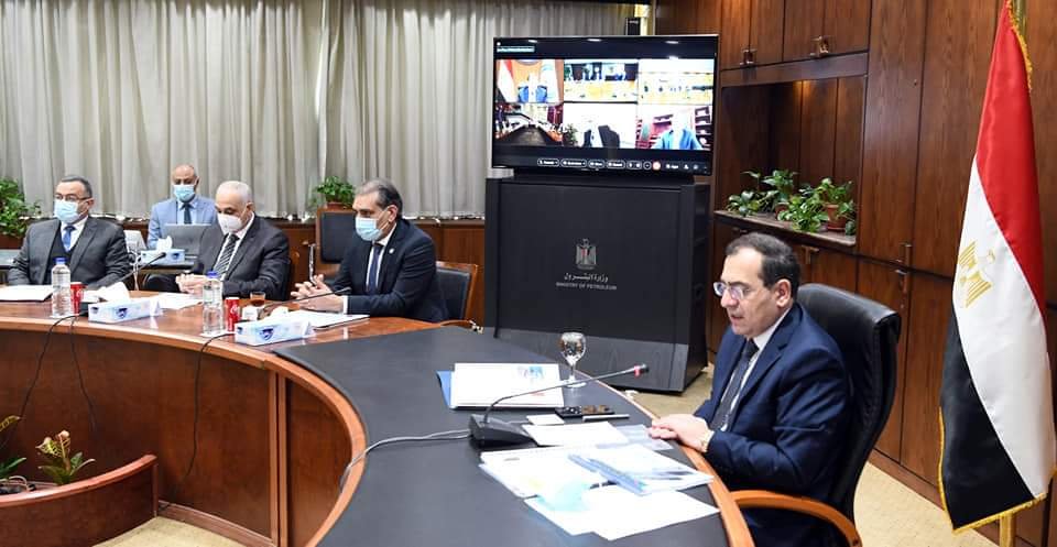 وزير البترول: النمو في قطاع الغاز الطبيعى جاء نتاجاً لتنفيذ استراتيجية متميزة 1 وزير البترول: النمو في قطاع الغاز الطبيعى جاء نتاجاً لتنفيذ استراتيجية متميزة