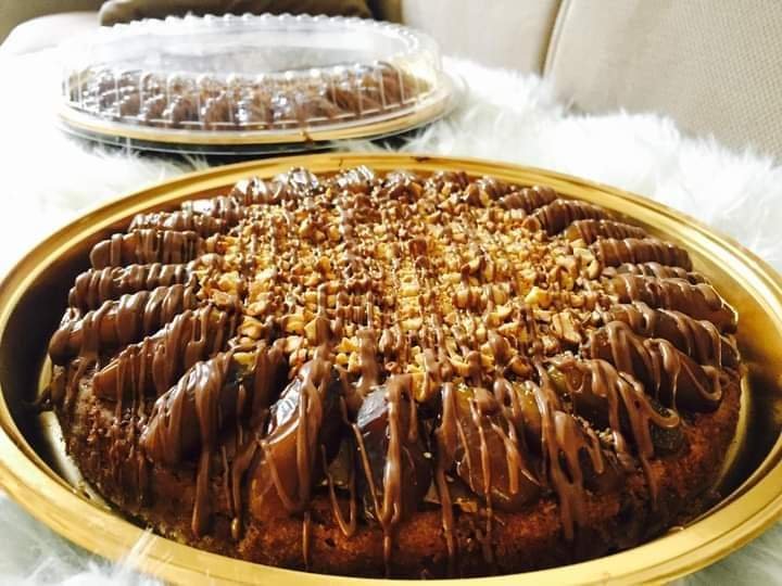 طريقة تحضير تارت التمر باللوز ... مقدم من: مطبخ عالم النجوم 2 تارت التمر باللوز ... مقدم من: مطبخ عالم النجوم