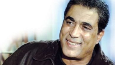 "أحمد زكي" الأسمر خفيف الظل … المبدع في تجسيد الشخصيات الوطنية في ذكرى رحيله