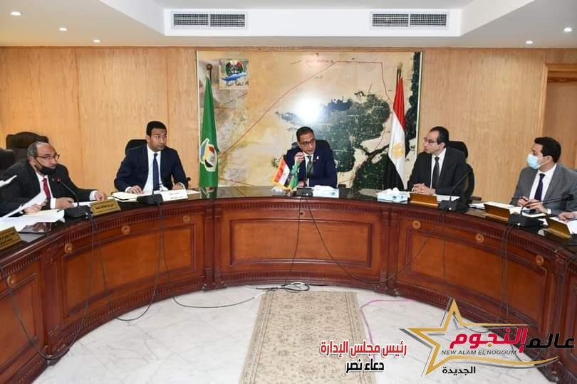 الأنصاري يناقش مع رؤساء المدن ومسئولي القطاعات خطة افتتاح المشروعات الجديدة 2 الأنصاري يناقش مع رؤساء المدن ومسئولي القطاعات خطة افتتاح المشروعات الجديدة