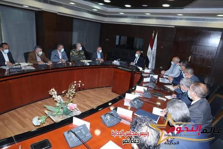 الوزير يعقد اجتماعاً موسعاً مع المختصين بتنفيذ بمنظومة النقل الذكي على الطرق ITS لمتابعة الموقف التنفيذي للمشروع