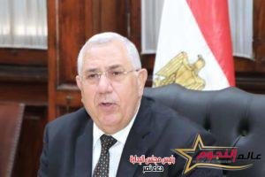 وزير الزراعة يبحث مع قيادات الوزارة ضخ السلع والمنتجات للمواطنين بأسعار مخفضة استعدادا لشهر رمضان
