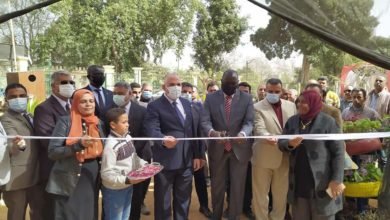 د. عبد العاطي ووزير الرى الجنوب سودانى يفتتحان معرض "زهور الربيع" بالقناطر الخيرية