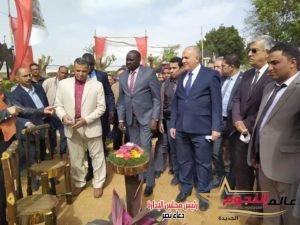 د. عبد العاطي ووزير الرى الجنوب سودانى يفتتحان معرض "زهور الربيع" بالقناطر الخيرية