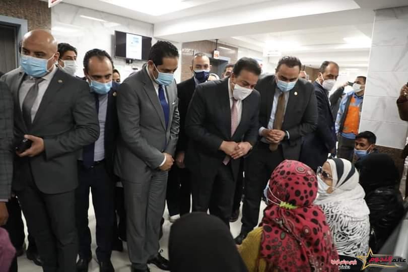 عبد الغفار يتفقد عددًا من المستشفيات ووحدات ومراكز طب الأسرة بمحافظة الإسماعيلية