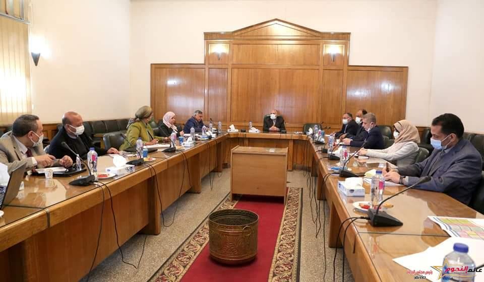 د. عبد العاطى يتابع موقف دراسات الخطة البحثية بالمركز القومى لبحوث المياه