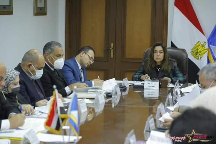 عوض ترأس الإجتماع الدورى للجنة صندوق تمويل مشروعات الإسكان الاقتصادى 1 عوض ترأس الإجتماع الدورى للجنة صندوق تمويل مشروعات الإسكان الاقتصادى