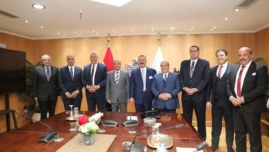 وزيرا العدل والزراعة يوقعان عقداً لنقل أراضي ومباني لإقامة محكمة بـ القناطر الخيرية