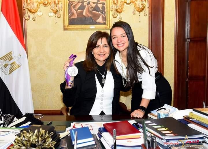 مكرم تعلن اختيار هالة عتمان ممثلا لمركز الحوار "ميدسي" في بولندا