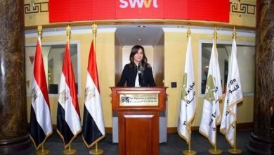 مكرم تشهد طرح أسهم شركة "سويفل" في بورصة "ناسداك" الأمريكية