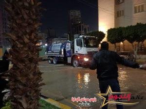 عاجل.. انفجار ماسورة مياه فى شارع جامعة الدول العربية بـ المهندسين 2 عاجل.. انفجار ماسورة مياه فى شارع جامعة الدول العربية بـ المهندسين