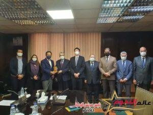 شاكر:يستقبل الممثل الرئيسى لهيئة التعاون الدولي اليابانية (JICA) بمكتب مصر لبحث تعزيز التعاون المستقبلى