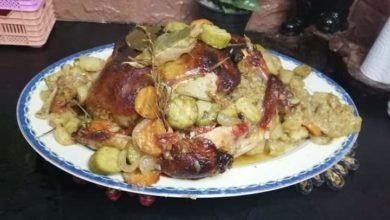 دجاج محشي أرز ... مقدم من الشيف: صفاء سالم