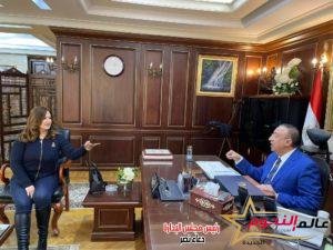 محافظ الإسكندرية: الرئيس وجّه بسرعة إنهاء كافة المشروعات التي تخدم المواطنين بالاسكندرية كأولوية قصوى 