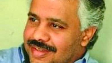 معنى أن تكون إنسانًا.. بقلم: حمدي رزق