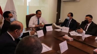 السبكي: وضع برنامج متابعة منزلية لأصحاب الأمراض المزمنة بمحافظات التأمين الصحي الشامل